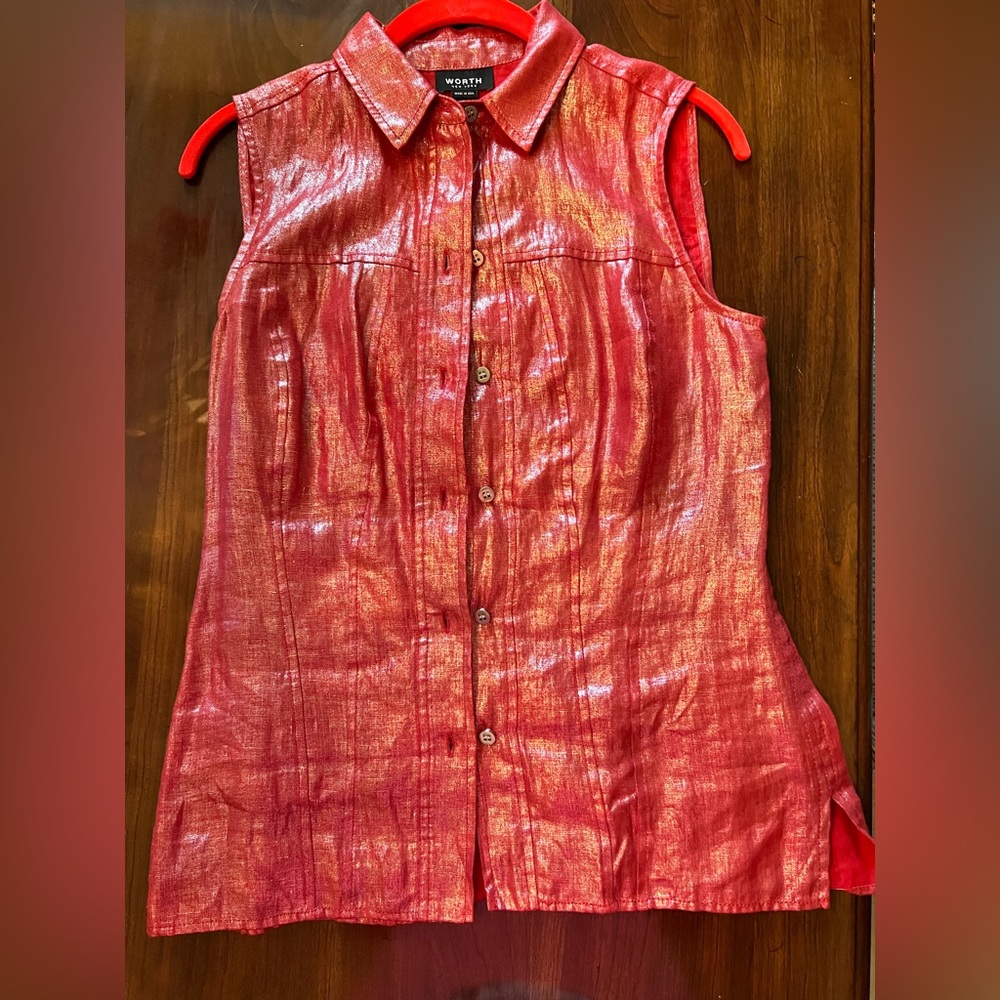Worth New York size 4 red sleeveless blouse